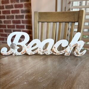 Freestanding Wood & Seashell “Beach” Sign